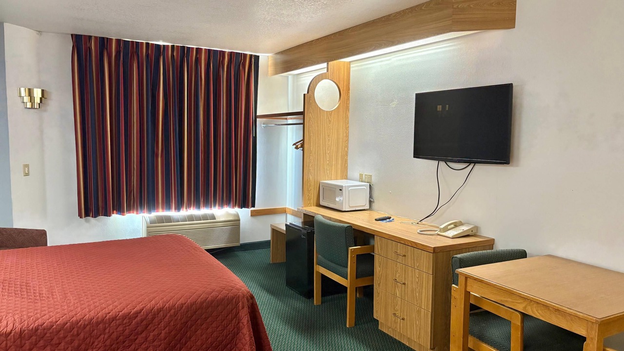 Photo of Others in Salem