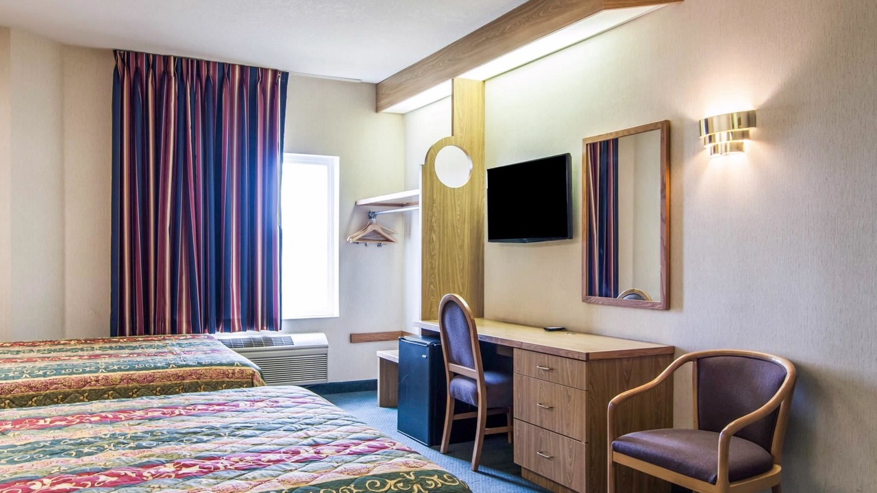 Photo of Others in Salem