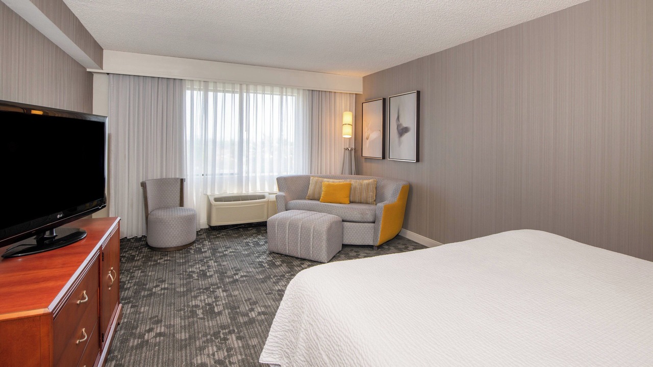 Photo of Bedroom in Newark