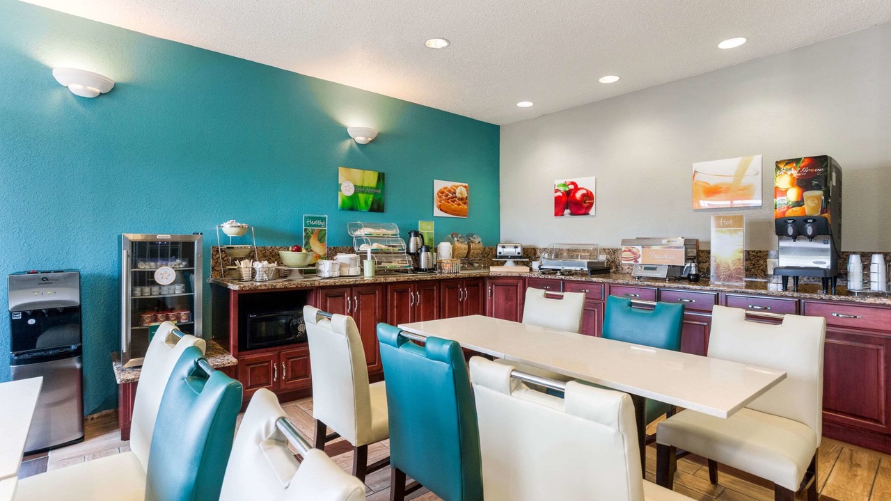 Photo of Others in Ferdinand