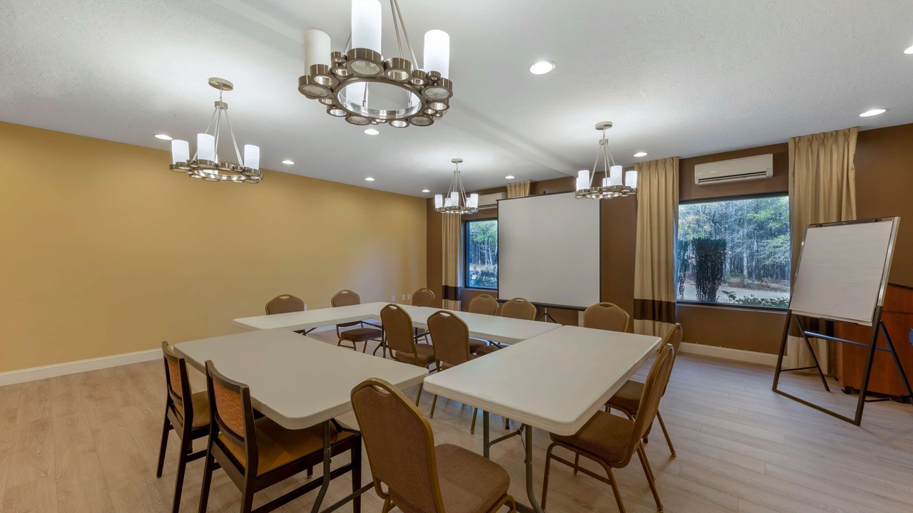 Photo of Others in Gadsden