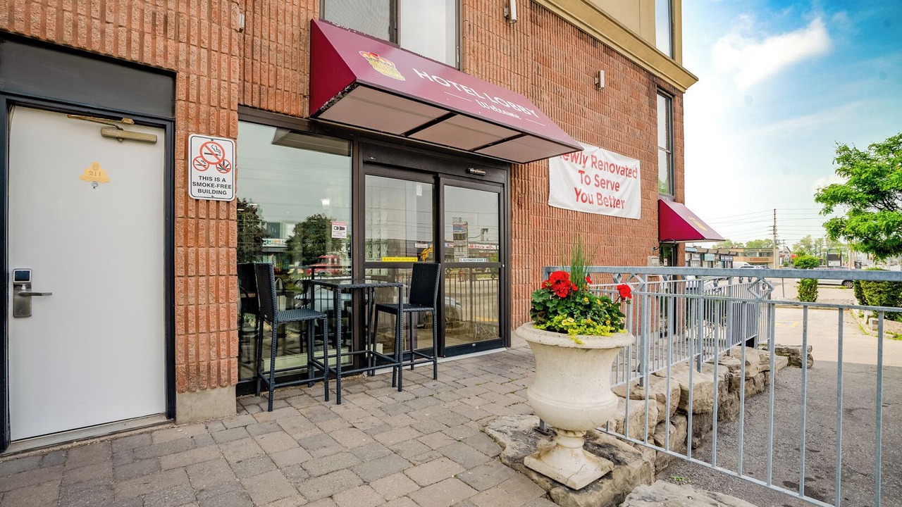 Photo of Outdoor in Mississauga