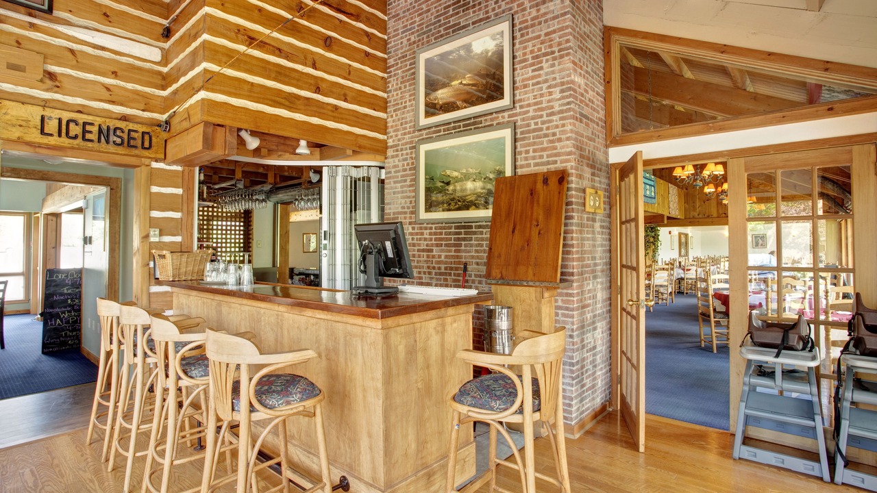 Photo of Others in Liscomb