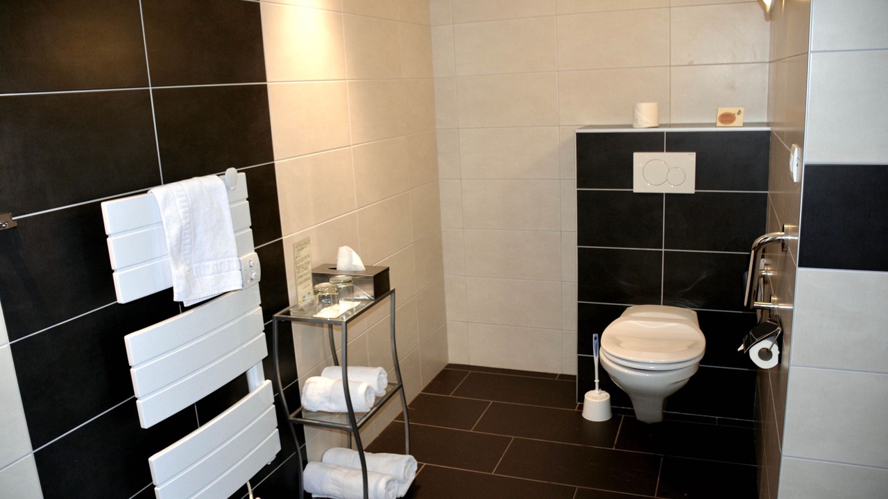 Photo of Bathroom in Mereville