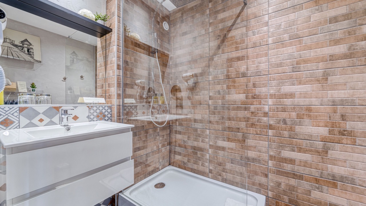 Photo of Bathroom in Mereville
