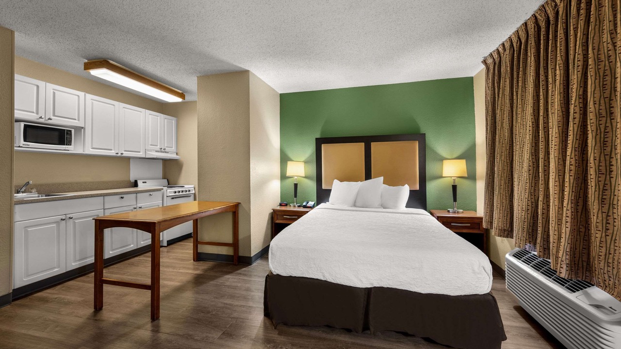 Photo of Bedroom in Greater Greenspoint