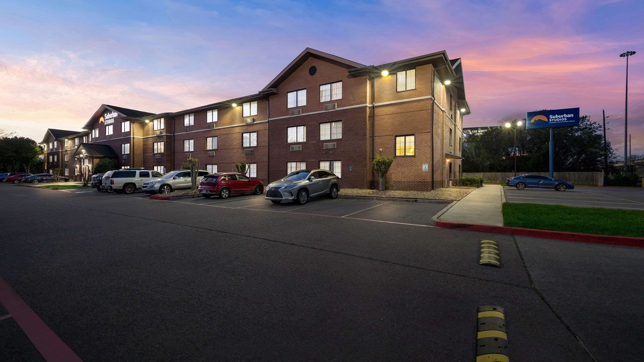 Photo of Outdoor in Greater Greenspoint