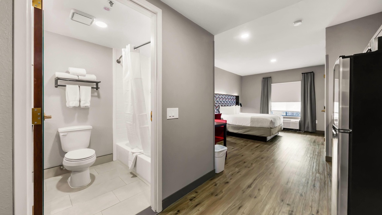 Photo of Bedroom in College Station