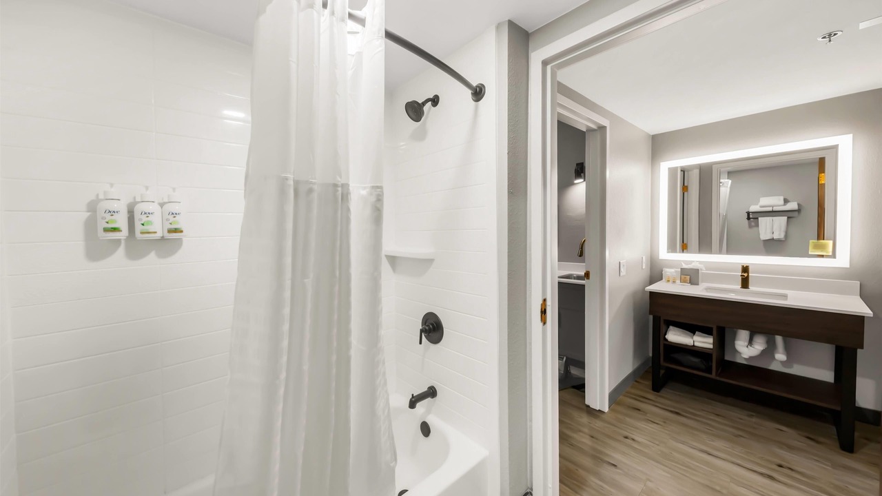 Photo of Bedroom in College Station
