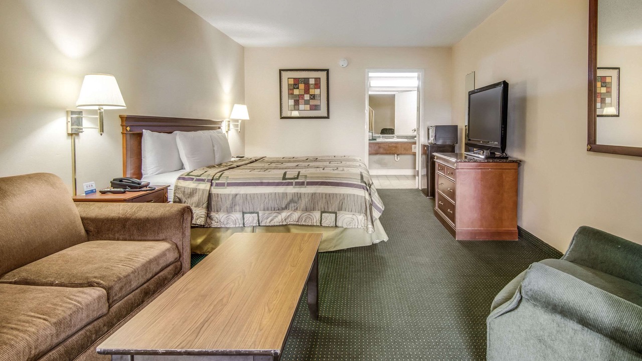 Photo of Livingroom in East Dublin