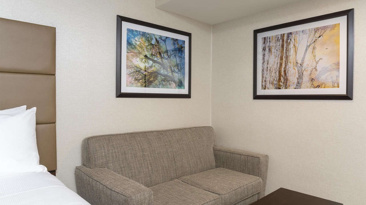 Photo of Bedroom in Russell