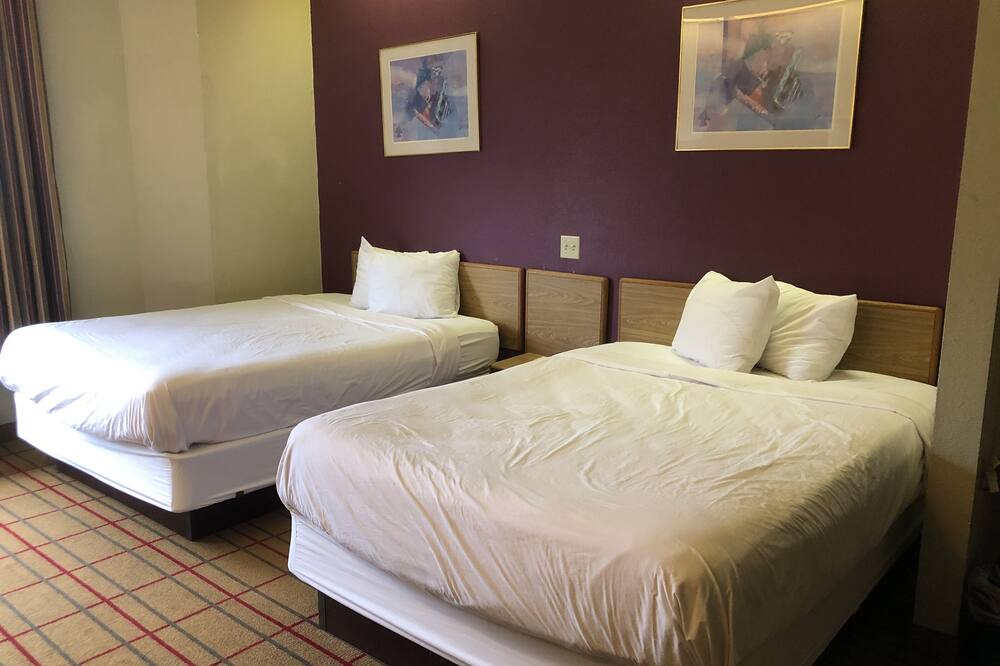 Photo of Bedroom in Coraopolis
