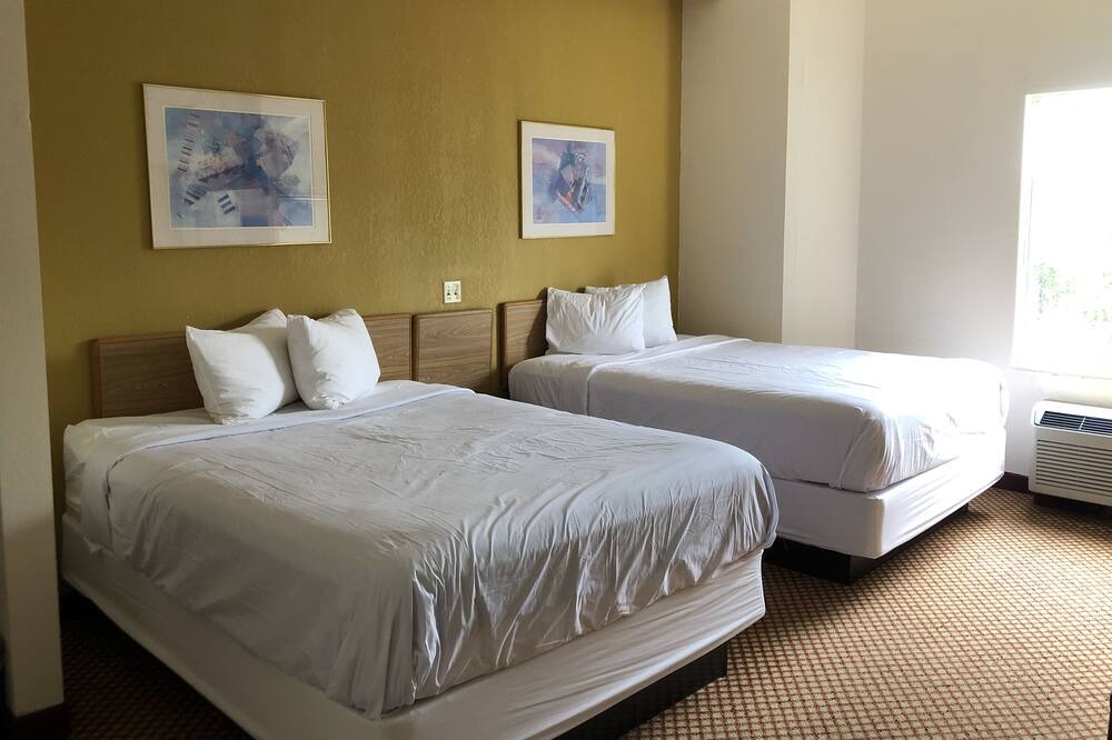 Photo of Bedroom in Coraopolis