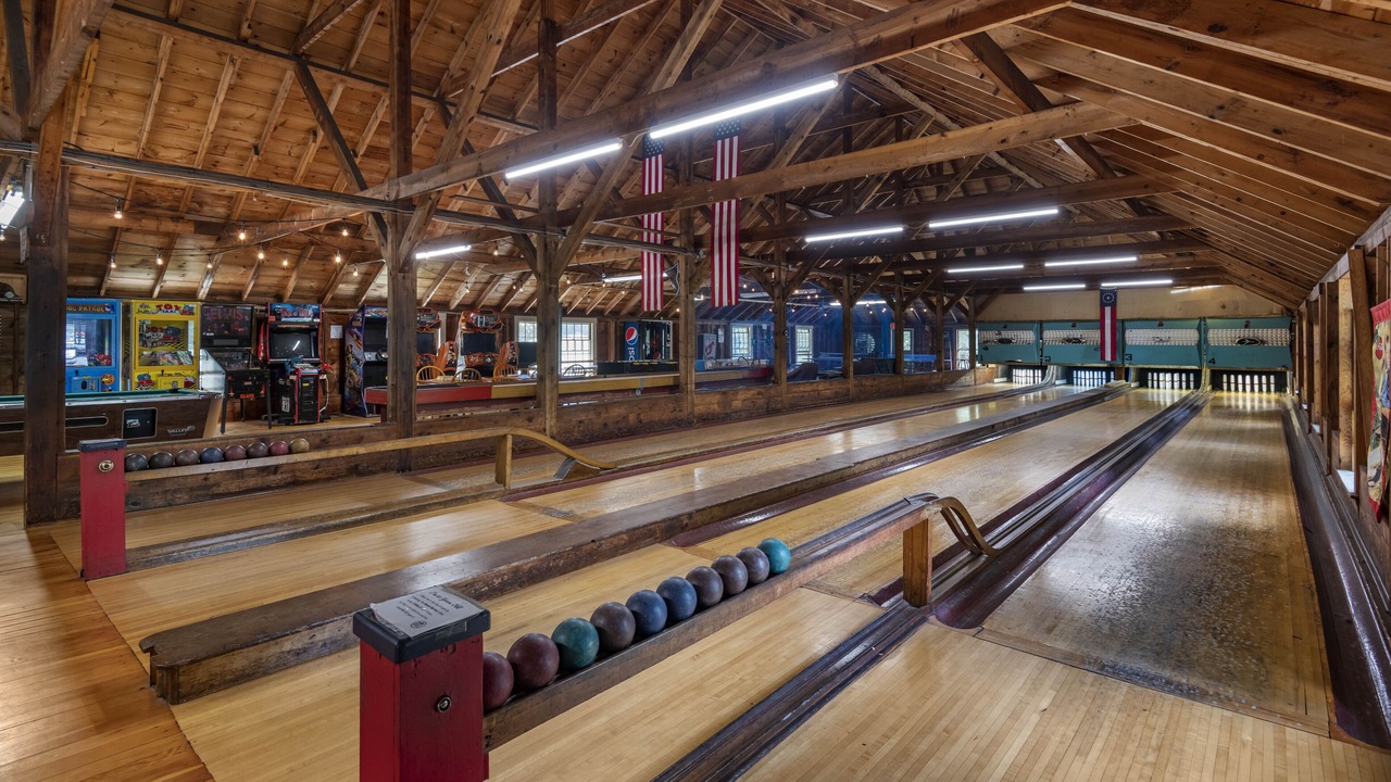 Photo of Bedroom in Sebasco Estates
