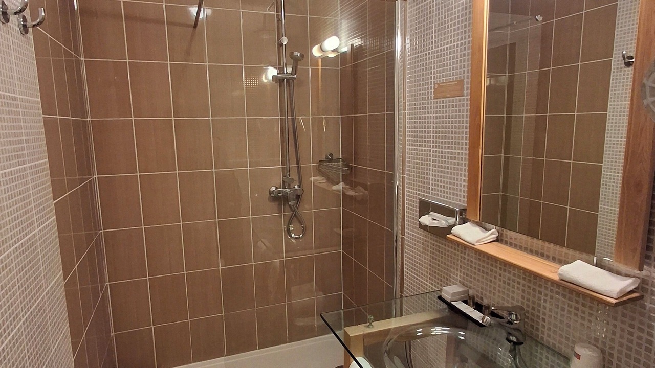 Photo of Bathroom in Rodez