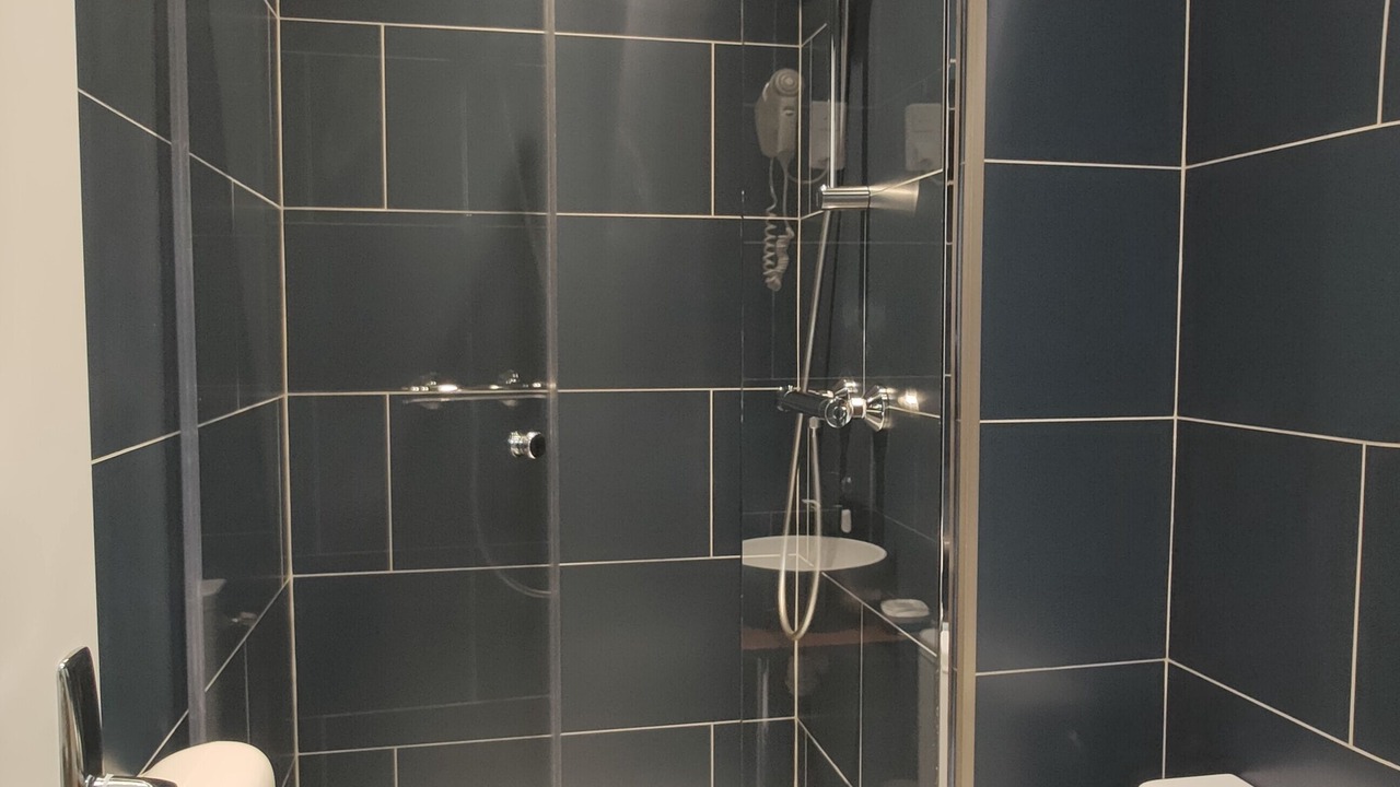 Photo of Bathroom in 10th Arrondissement