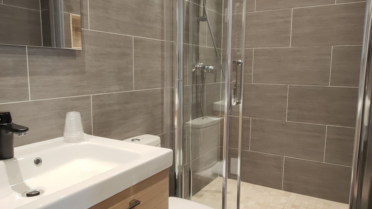 Photo of Bathroom in 10th Arrondissement