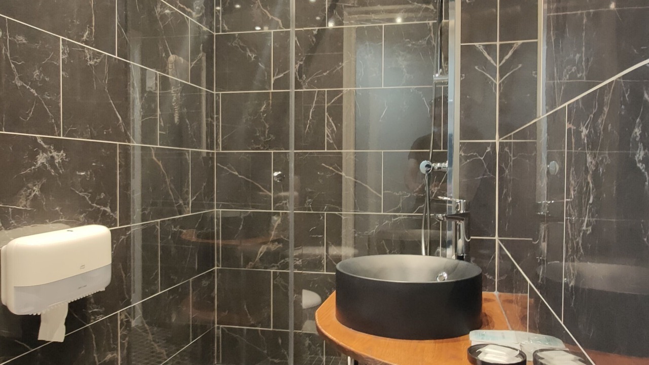 Photo of Bathroom in 10th Arrondissement