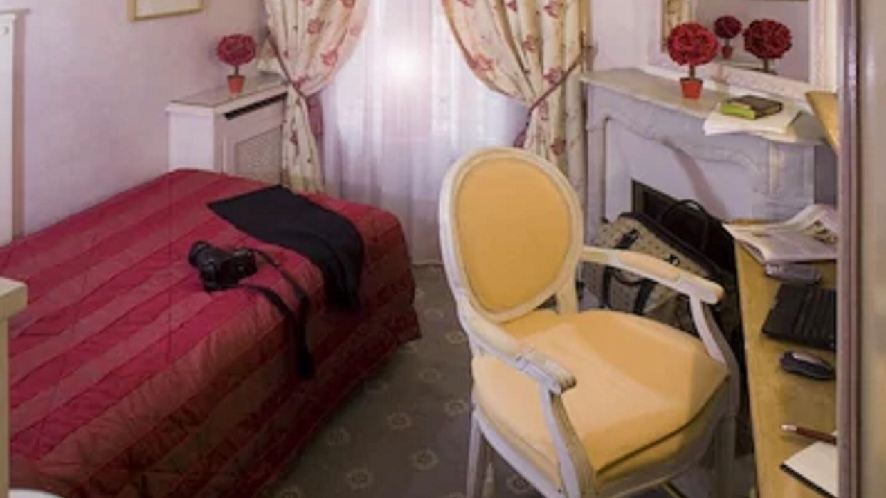 Photo of Bedroom in Passy