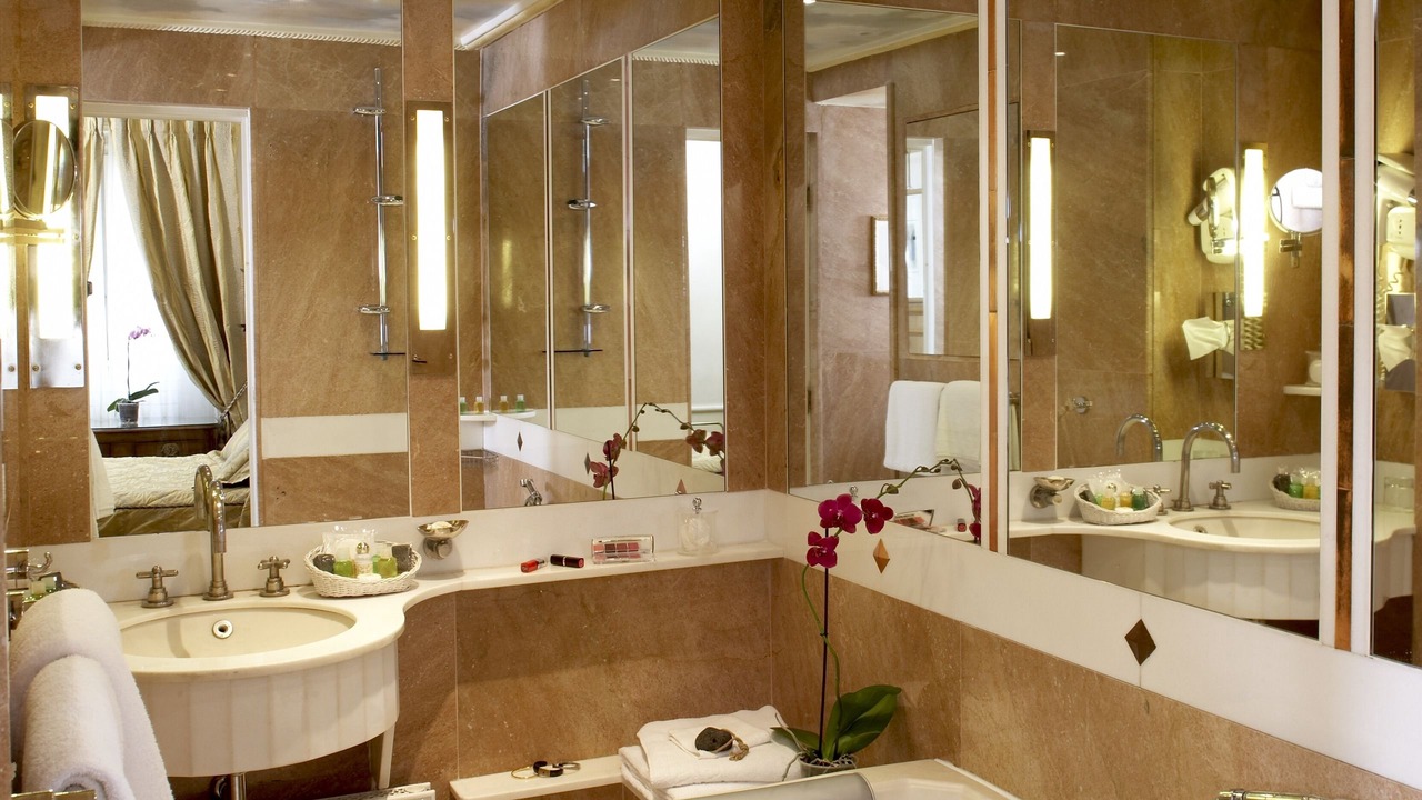 Photo of Others in Passy