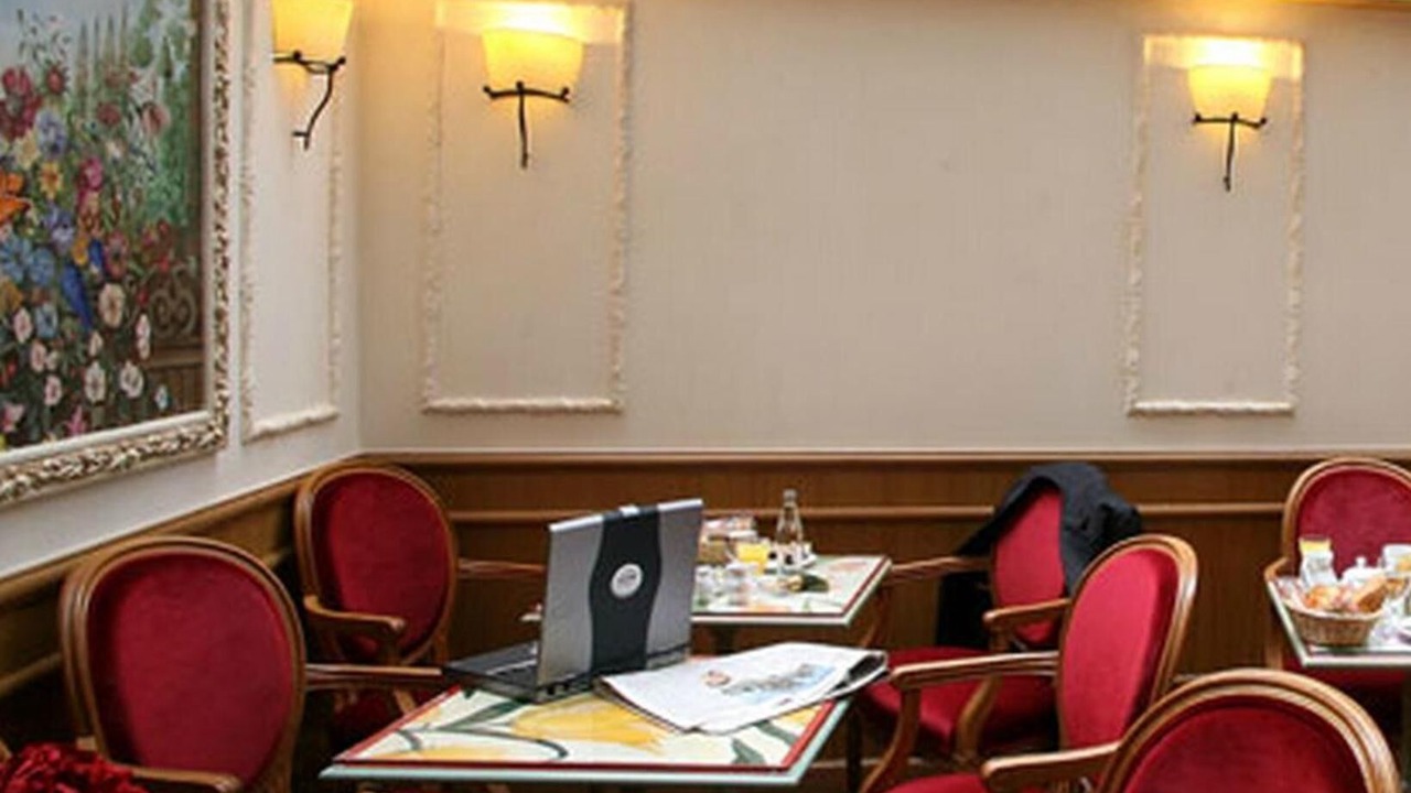 Photo of Others in Passy