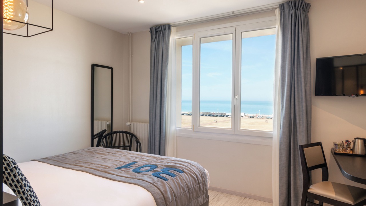 Photo of Bedroom in Dieppe