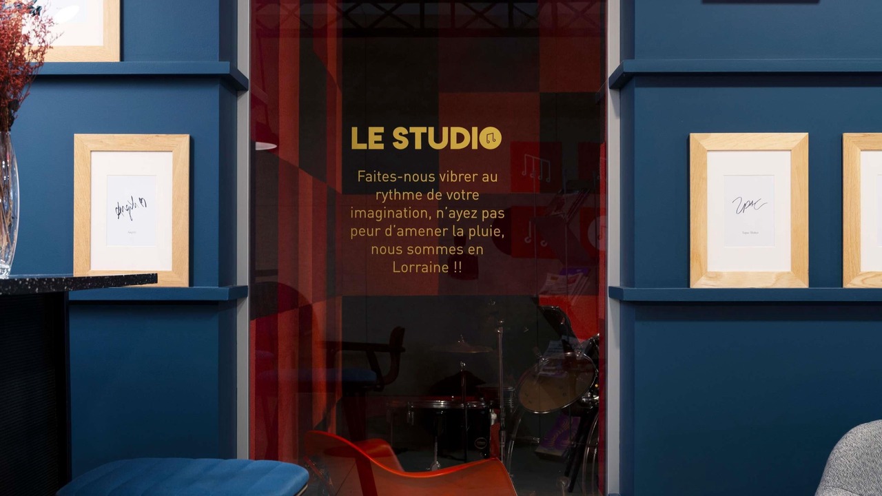 Photo of Outdoor in Poincare - Foch - Anatole France - Croix de Bourgogne