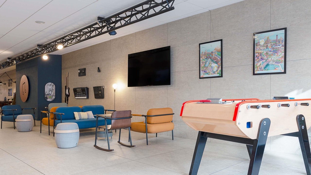 Photo of Outdoor in Poincare - Foch - Anatole France - Croix de Bourgogne