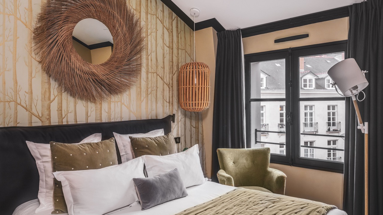 Photo of Bedroom in Graslin - Commerce