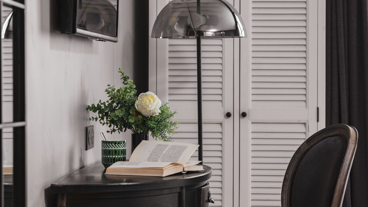 Photo of Bedroom in Graslin - Commerce