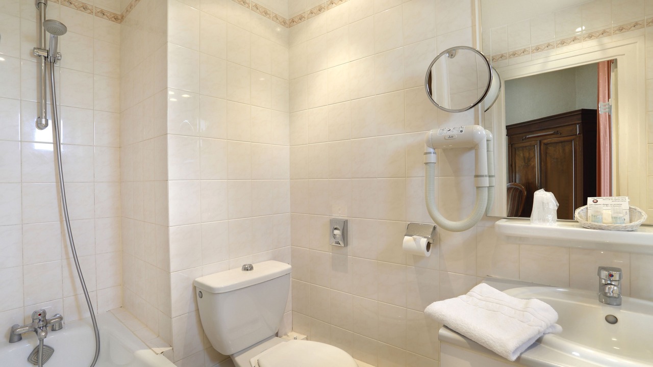 Photo of Bathroom in Bourges