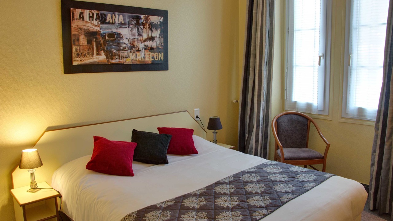 Photo of Bedroom in Bourges