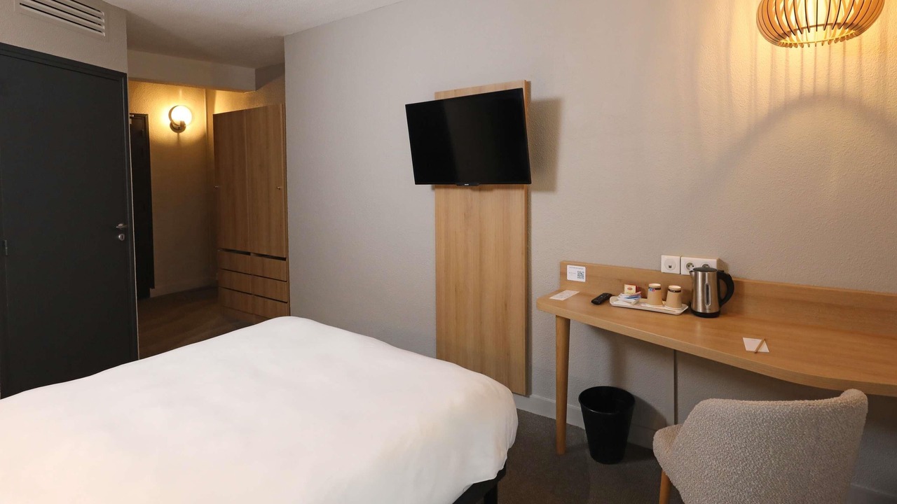Photo of Bedroom in Abbeville