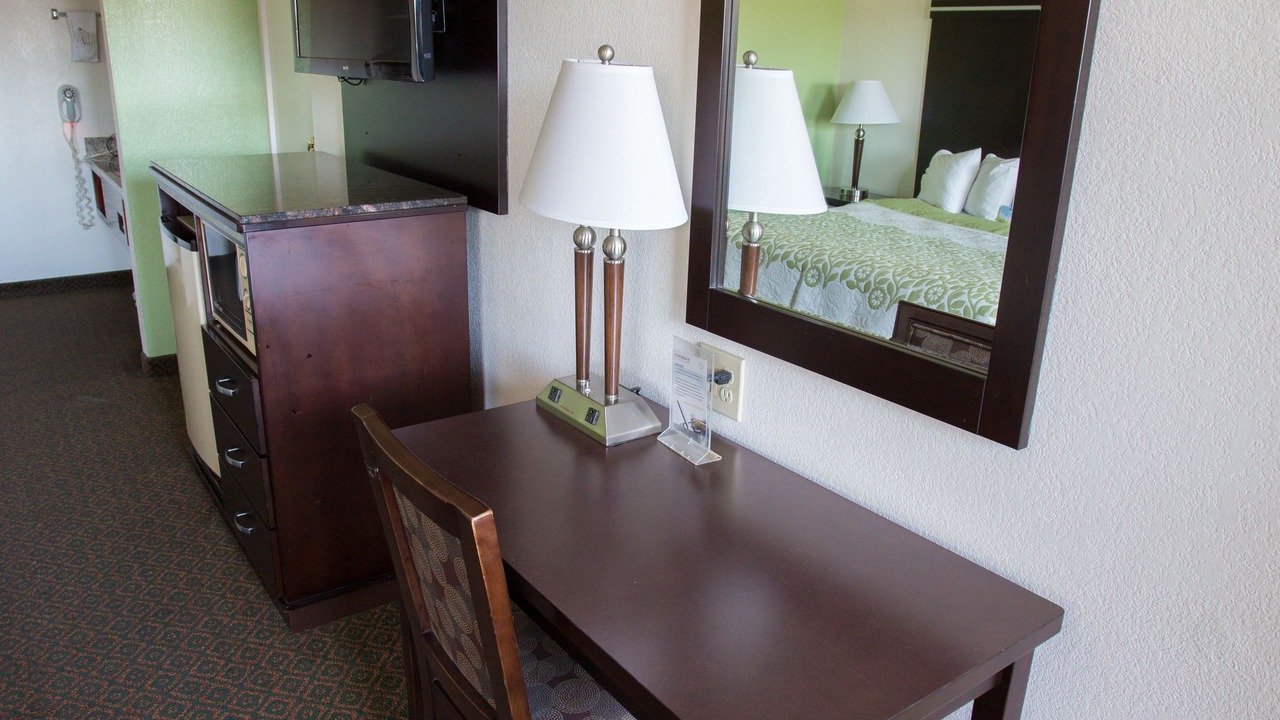 Photo of Bedroom in Oceanside