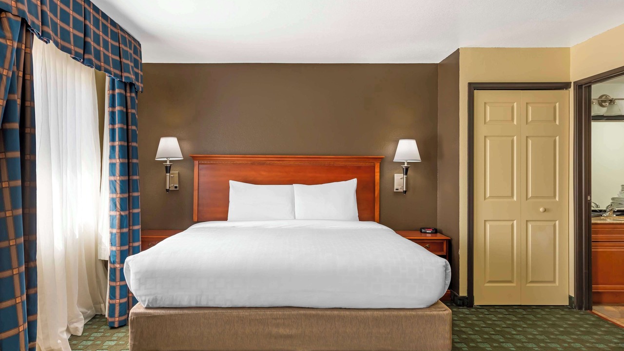 Photo of Bedroom in Canon City