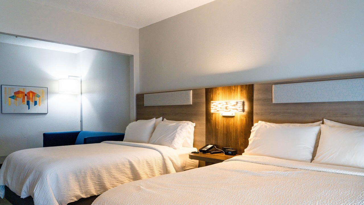 Photo of Bedroom in Hiawassee