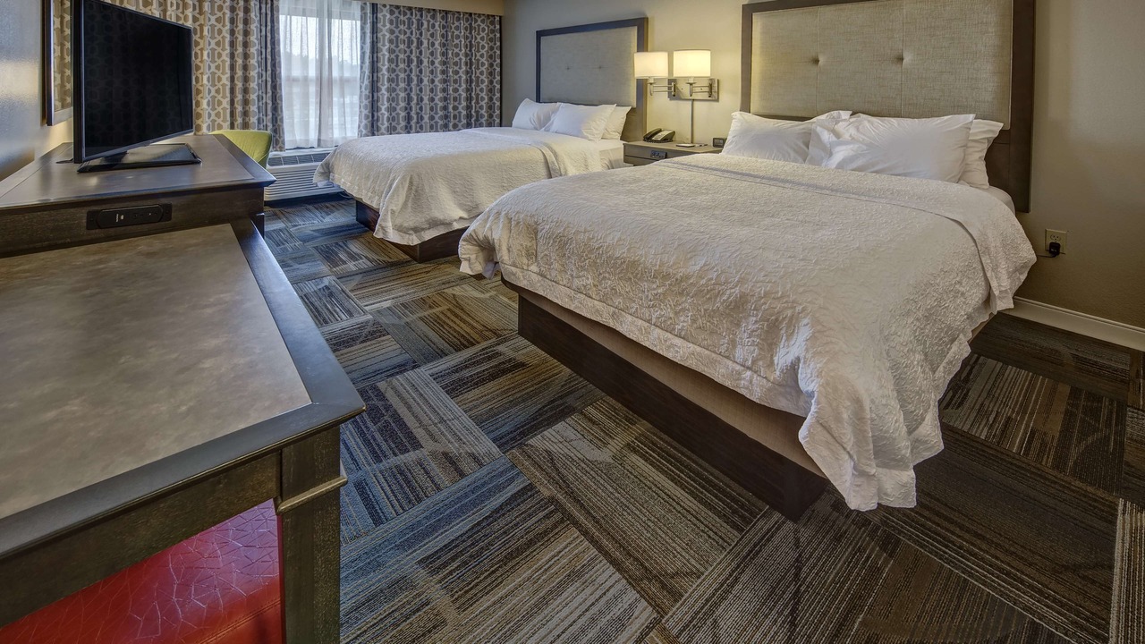 Photo of Bedroom in Wolfchase