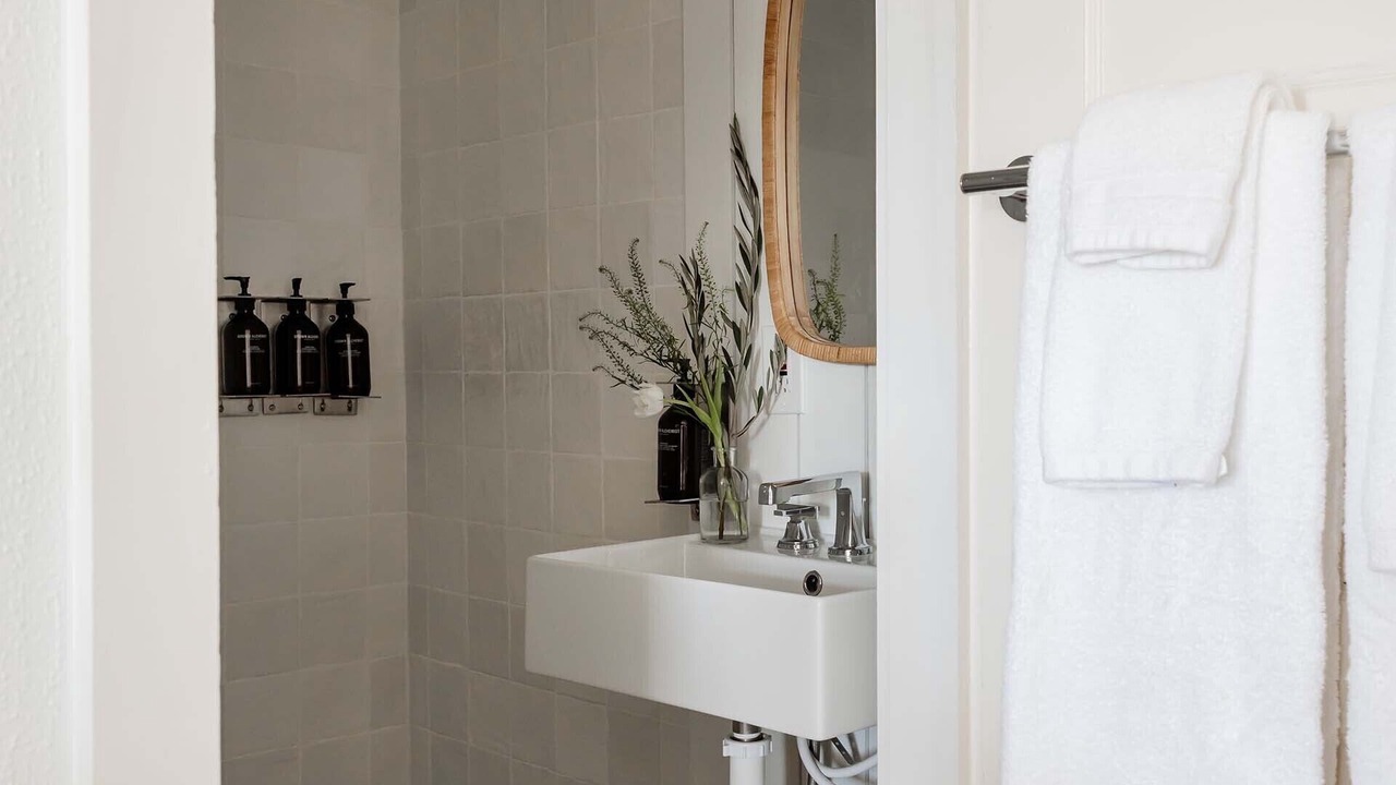 Photo of Others in Avon