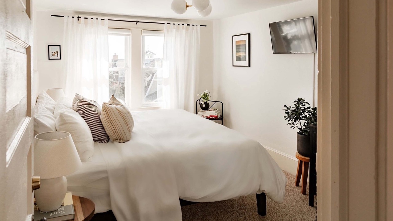 Photo of Bedroom in Avon