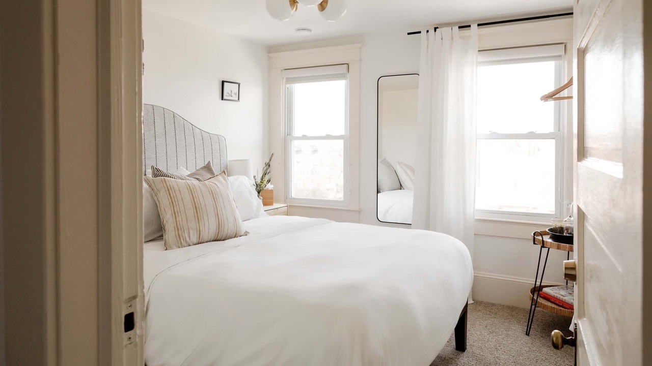 Photo of Bedroom in Avon