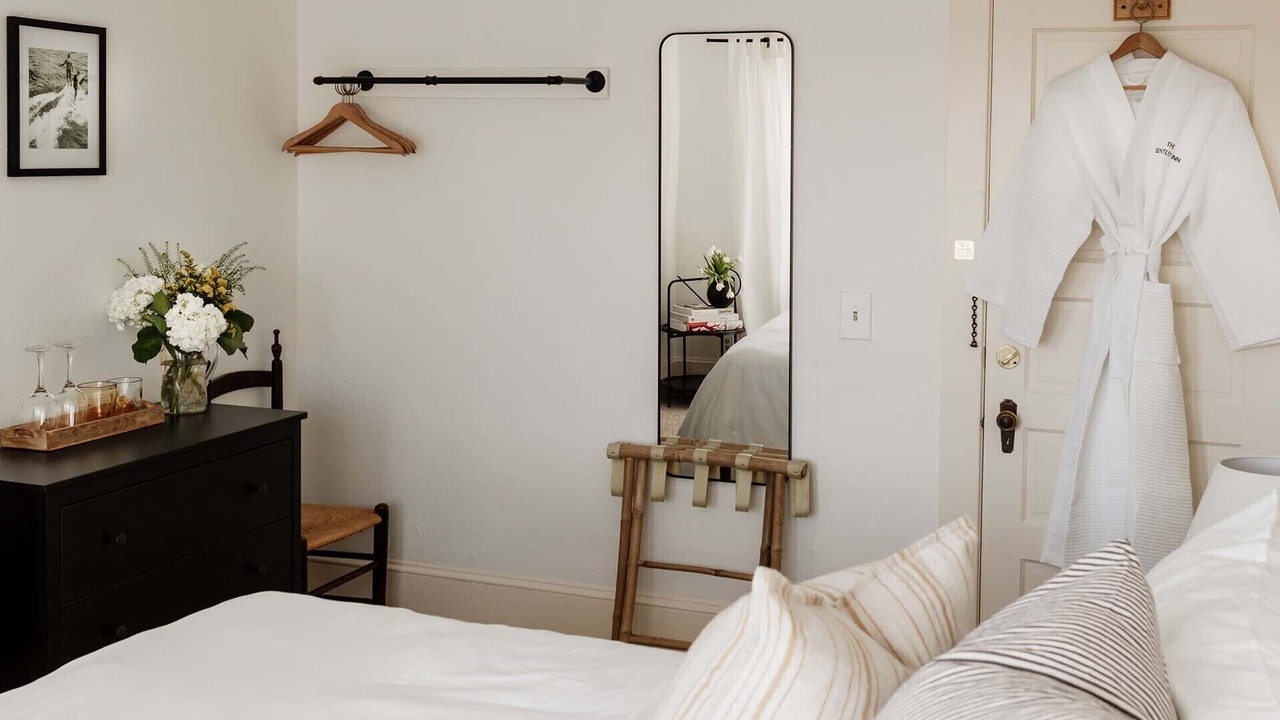 Photo of Others in Avon