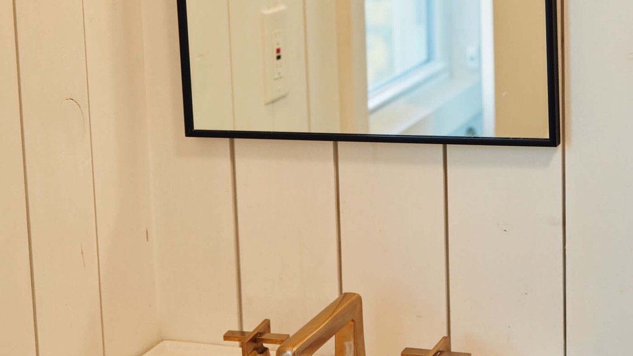 Photo of Others in Avon