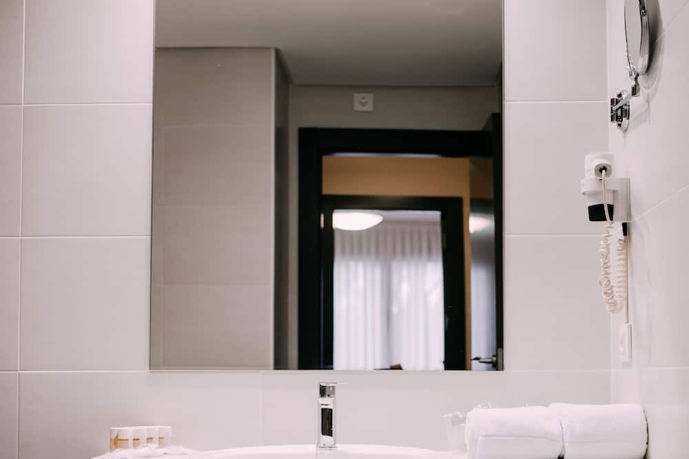 Photo of Bathroom in Urbanizacion El Montico
