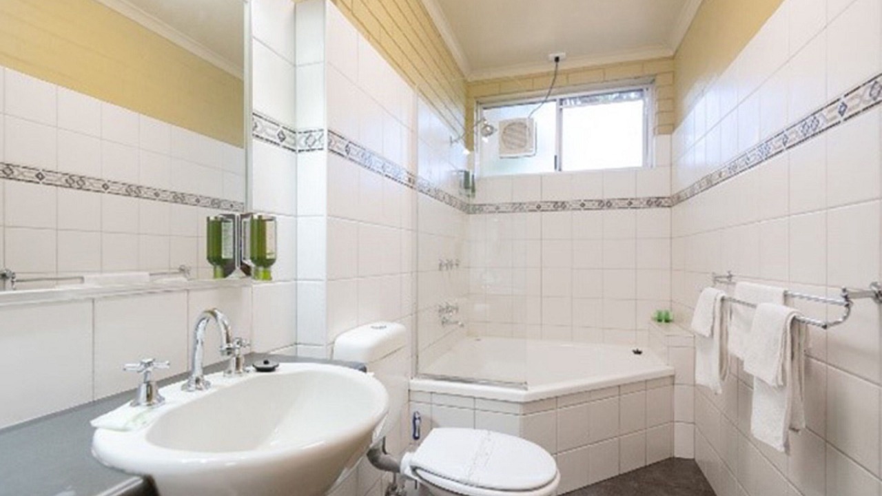 Photo of Bathroom in Colac