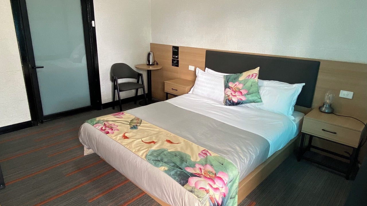 Photo of Bedroom in Hyde Park