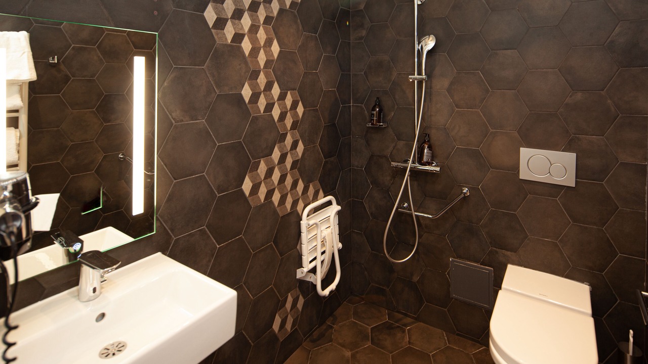 Photo of Bathroom in Saint-Victor