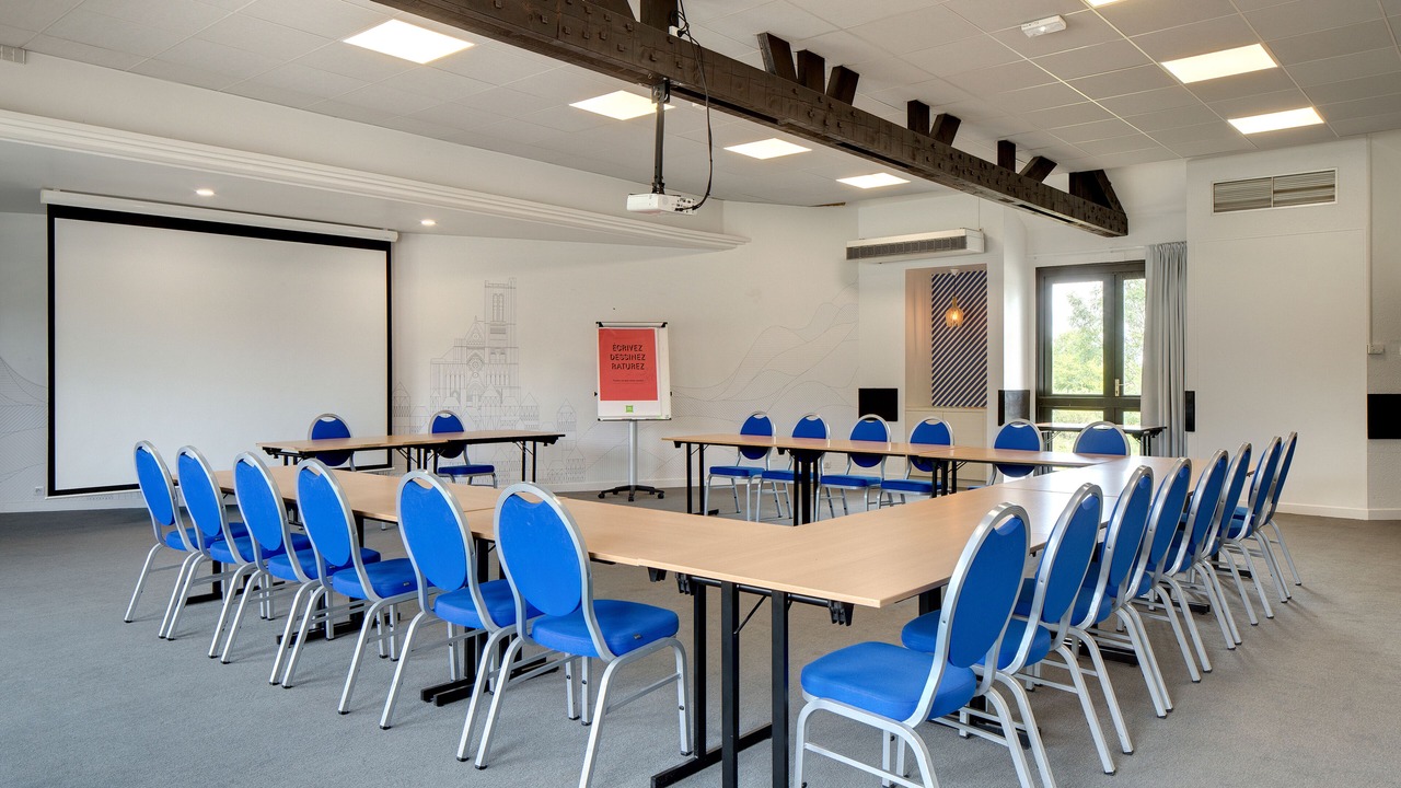 Photo of Others in Auxerre