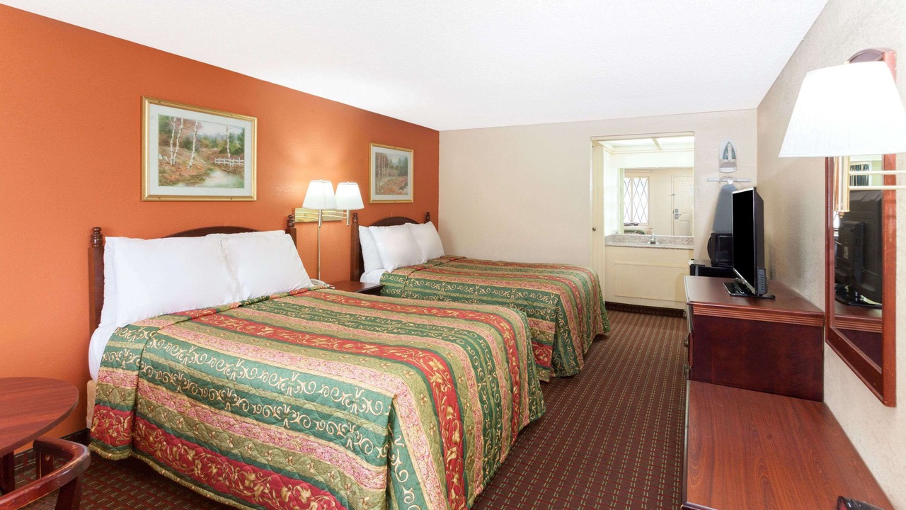 Photo of Bedroom in Tucker