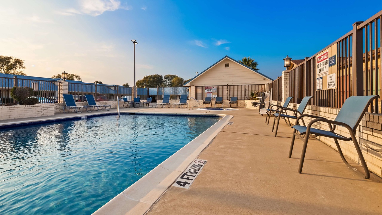 Photo of Outdoor in Gonzales