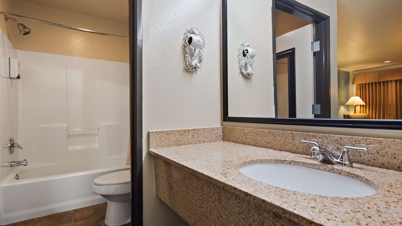 Photo of Bathroom in Gonzales